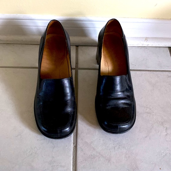 Vintage 90s Hush puppies square toe leather chunky heels - Picture 2 of 4